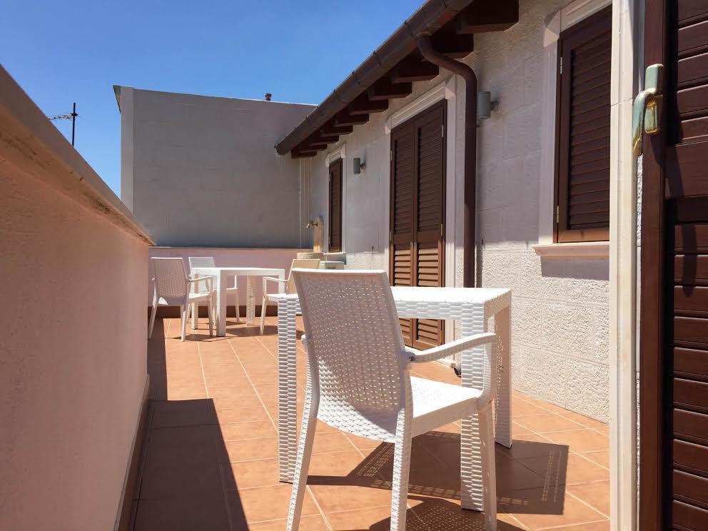 Palazzo Eliss Bed and Breakfast Margherita Di Savoia Buitenkant foto